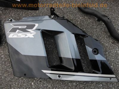 Suzuki_GSX-R_750_GR7AB_Ersatzteile_Verkleidung_Kanzel_Scheinwerfer_etc__-_wie_GSXR_750_GR7AA_12.jpg