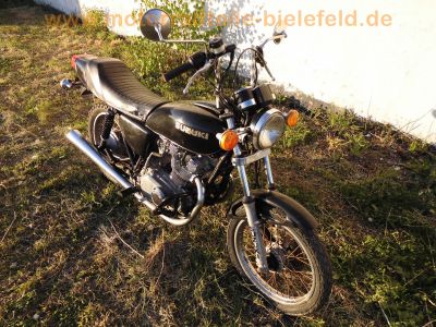 Suzuki_GS400E_Speichenraeder_Konis_Giuliari-Sitzbank_orig__Auspuff_42.jpg