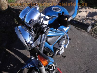Suzuki_GSF_600_N_Bandit_blau_crash_-_wie_GSX_GSF_400_600_650_750_F_15.jpg