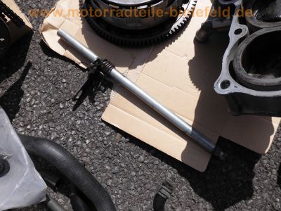 Honda_CB-1_CB400F_NC27_kleine_Hornet_Ersatzteile_spare-parts_-_wie_CBR_400_RR_31.jpg