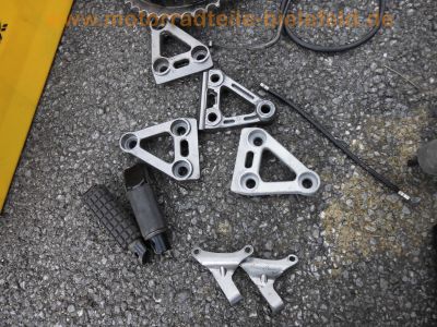 Honda_CB-1_CB400F_NC27_kleine_Hornet_Ersatzteile_spare-parts_-_wie_CBR_400_RR_49.jpg