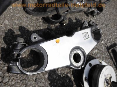 Honda_CB-1_CB400F_NC27_kleine_Hornet_Ersatzteile_spare-parts_-_wie_CBR_400_RR_77.jpg