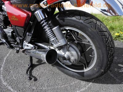 Honda_V45_Magna_750_C_RC07_rot_hohe_Sissy-Bar_Chopper_Cruiser_-_wie_Honda_VF_700_750_C_RC09_RC21_RC28_Super_Magna_11.jpg