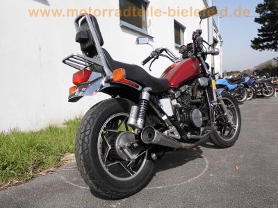 Honda_V45_Magna_750_C_RC07_rot_hohe_Sissy-Bar_Chopper_Cruiser_-_wie_Honda_VF_700_750_C_RC09_RC21_RC28_Super_Magna_44.jpg