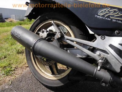 Kawasaki_GPZ_900_R_ZX900A_Motad_n-eta_EZ92_17_Zoll_letzte_Serie_57.jpg