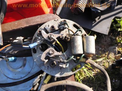 Honda_CB_350_F_Four_rot_FZR-Gabel_Ersatz-Teile_spare-parts_-_wie_CB_400_500_550_750_F_Four__60.jpg