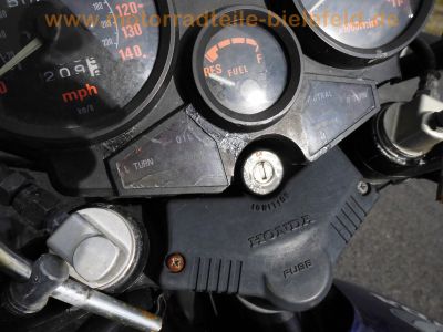 Honda_CBX_550_F_PC04_blau-weiss_Gepaecktraeger_JAMA-Auspuff_4-2_36.jpg