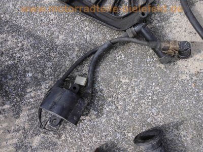 Suzuki_DR_600_DAKAR_SN41A_Enduro_Ersatz-Teile_spare-parts_-_wie_DR_250_500_650_750_S_RSE_121.jpg