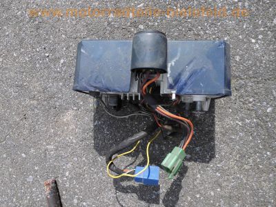 Suzuki_DR_600_DAKAR_SN41A_Enduro_Ersatz-Teile_spare-parts_-_wie_DR_250_500_650_750_S_RSE_46.jpg