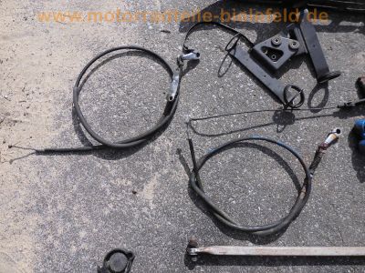 Suzuki_DR_600_DAKAR_SN41A_Enduro_Ersatz-Teile_spare-parts_-_wie_DR_250_500_650_750_S_RSE_94.jpg