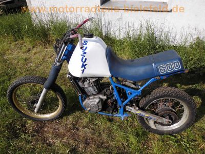 Suzuki_DR_600_DAKAR_SN41A_weiss-blau_Enduro__-_wie_DR_250_500_650_750_S_RSE_46.jpg