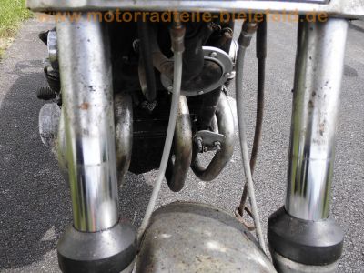 Suzuki_GS_550_L_Chopper_rot_Sturzbuegel_-_wie_GS_400_500_550_750_1000_D_E_T_L__28.jpg