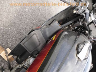 Honda_CB_750_F2_Boldor_RC04_rot-schwarz_in_SC01_Rahmen_Haensle_4-1_Auspuff_Stahlflex_-_wie_CB_900_F_F2_SC09_71.jpg