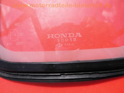 Honda_CB_750_F2_Boldor_RC04_rot-schwarz_in_SC01_Rahmen_Haensle_4-1_Auspuff_Stahlflex_-_wie_CB_900_F_F2_SC09_96.jpg