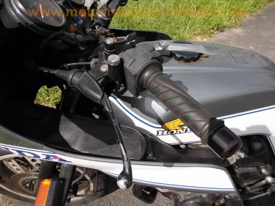 Honda_CB_900_F2_SC09_Boldor_4-1_Auspuff_Eagle_MACH1_-_wie_CB_750_900_F_F2_KZ_SC01_RC01_RC04_34.jpg