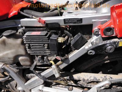 Honda_VF_1000_F_SC15_rot_V4-Tourer_-_wie_SC16_VF_500_700_750_1100_F_S_C_Sabre_Magna_30.jpg