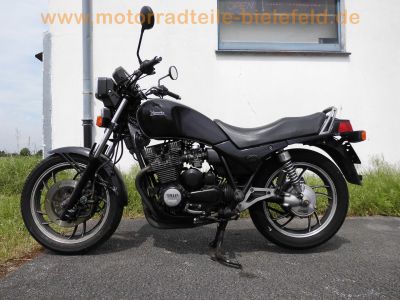 Yamaha_XJ_750_SECA_11M_schwarz_LSL_Lenker_BSM_L88__4-1_Auspuff_-_wie_XJ_650_700_900_F_Kardan_1.jpg