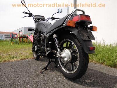 Yamaha_XJ_750_SECA_11M_schwarz_LSL_Lenker_BSM_L88__4-1_Auspuff_-_wie_XJ_650_700_900_F_Kardan_2.jpg