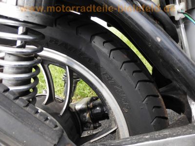 Yamaha_XJ_750_SECA_11M_schwarz_LSL_Lenker_BSM_L88__4-1_Auspuff_-_wie_XJ_650_700_900_F_Kardan_75.jpg