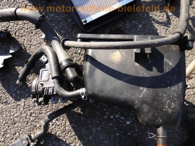 Yamaha_YZF-R_125_RE06_Ersatz-Teile_spare-parts_Heck_Motor_Rasten_etc__38.jpg