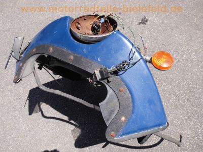 Honda_GL_1000_K0_GL1_Ur-_Goldwing_1975_blau_Vetter-Verkleidung_Koffer_Gepaecksystem_Bierfass_Speichenraeder_Stahlflex_-_wie_GL2_GL_1100_SC02_103.jpg