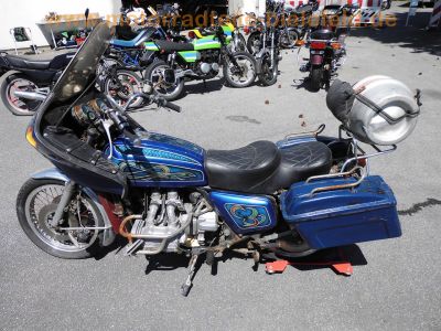 Honda_GL_1000_K0_GL1_Ur-_Goldwing_1975_blau_Vetter-Verkleidung_Koffer_Gepaecksystem_Bierfass_Speichenraeder_Stahlflex_-_wie_GL2_GL_1100_SC02_5.jpg