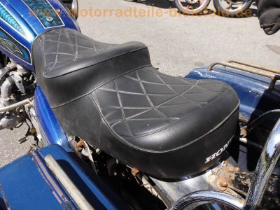 Honda_GL_1000_K0_GL1_Ur-_Goldwing_1975_blau_Vetter-Verkleidung_Koffer_Gepaecksystem_Bierfass_Speichenraeder_Stahlflex_-_wie_GL2_GL_1100_SC02_9.jpg
