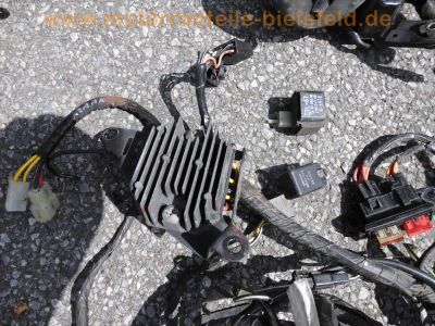 Suzuki_GSF_400_Bandit_Ersatz-Teile_spare-parts_-_wie_GSX_GSF_600_S_Bandit_10.jpg