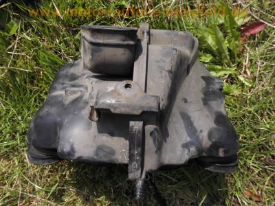 Honda_CB_750_C_RC06_Custom_Chopper_4-4_Auspuff_Schuh-Koffersystem_-_wie_CB_650_750_900_C_KZ_RC01_32.jpg