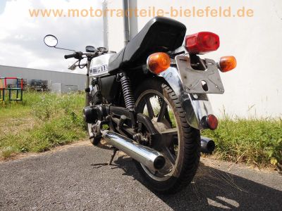 Yamaha_RD_200_DX_1E8_silber-grau_+_Ersatz-Teile_-_wie_DT_RD_RS_50_80_100_125_175_200_250_M_MX_MX-S_44.jpg