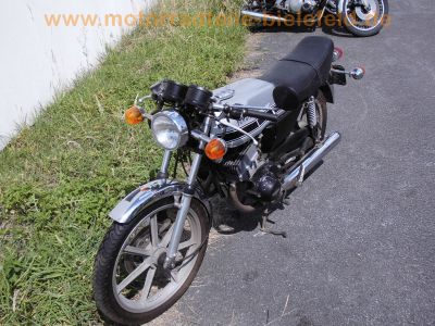 Yamaha_RD_200_DX_1E8_silber-grau_+_Ersatz-Teile_-_wie_DT_RD_RS_50_80_100_125_175_200_250_M_MX_MX-S_46.jpg