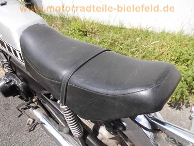 Yamaha_RD_200_DX_1E8_silber-grau_+_Ersatz-Teile_-_wie_DT_RD_RS_50_80_100_125_175_200_250_M_MX_MX-S_50.jpg