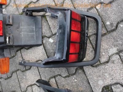 Suzuki_GSX_1100_EF_GV71C_Ersatzteile_spare-parts_Motorverkleidung_geflickt_belly_pan_refurbished_11.jpg