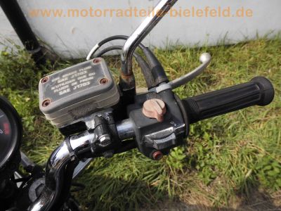 Honda_CB_750_KZ_RC01_lila_Marshall_Deeptone_Auspuff_4-1_Gepaecktraeger_-_wie_CB_900_750_F_F2_Boldor_SC01_SC09_RC04_21.jpg