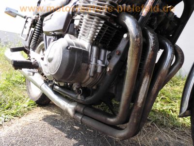 Honda_CB_750_KZ_RC01_lila_Marshall_Deeptone_Auspuff_4-1_Gepaecktraeger_-_wie_CB_900_750_F_F2_Boldor_SC01_SC09_RC04_47.jpg