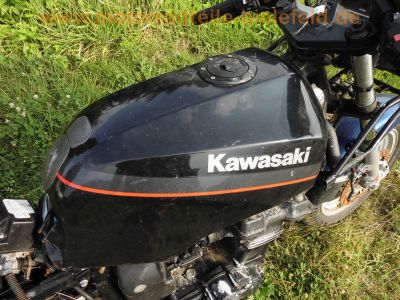 Kawasaki_GPZ_900_R_ZX900A_Streetfigher-Wrack_180-55_ZR17_Hinterrad_Auspuff_eloxiert_-__wie_GPZ_750_R_1000_RX_ZX10_98.jpg