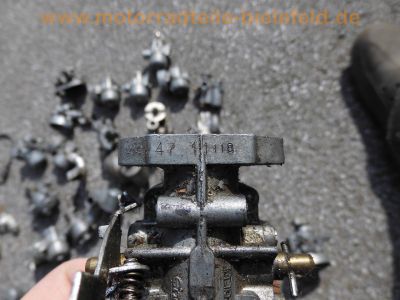 Oldtimmer_Vergaser_und_Ersatzteile_carbs_and_spare-parts_von_BING_PALLAS_Gurtner_F_S_Fichtel_und_Sachs-Motor_12.jpg