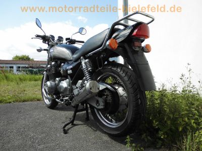 Kawasaki_ZR_750_C_D_Zephyr_C4_EZ98_1_Hd__Speichenraeder_bi-color_Lack_Extras_-_wie_ZR_550_1100_10.jpg