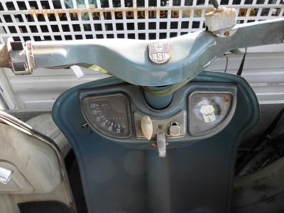 Adler_Junior_Oldtimer_Roller_-_wie_Adler_Sport_NSU_Lambretta_Prima_58.jpg