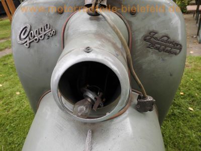 Hans_Glas_Goggo_200_Motor-Roller_Oldtimer_Veteranen-Roller_Bj__1955_mit_ILO-Motor_M_200_V_-_wie_Goggo_125_150__16.jpg