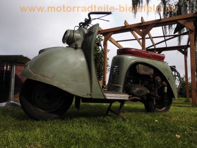 Hans_Glas_Goggo_200_Motor-Roller_Oldtimer_Veteranen-Roller_Bj__1955_mit_ILO-Motor_M_200_V_-_wie_Goggo_125_150__31.jpg