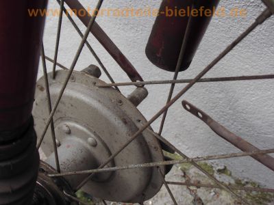 Delta_Gnom_Oldtimer_Moped_Veteran,_vermutlich_50_oder_98_ccm_11.jpg