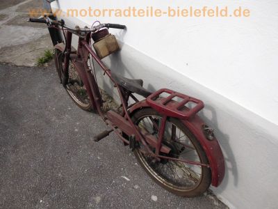 Delta_Gnom_Oldtimer_Moped_Veteran,_vermutlich_50_oder_98_ccm_4.jpg