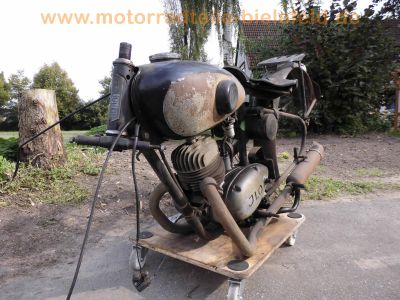 Meister_M55J_123_ccm_Bj__1950_MEISTER_Fahrradwerke_Bielefeld_mit_ILO-Motor_-_wie_M53J_118ccm_o__M59J_174ccm_o__M61J_197ccm__2.jpg