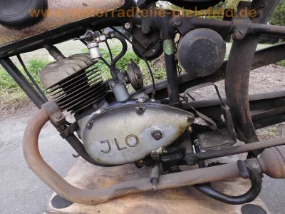 Meister_M55J_123_ccm_Bj__1950_MEISTER_Fahrradwerke_Bielefeld_mit_ILO-Motor_-_wie_M53J_118ccm_o__M59J_174ccm_o__M61J_197ccm__24.jpg