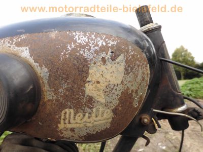 Meister_M55J_123_ccm_Bj__1950_MEISTER_Fahrradwerke_Bielefeld_mit_ILO-Motor_-_wie_M53J_118ccm_o__M59J_174ccm_o__M61J_197ccm__48.jpg