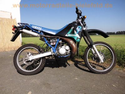 Yamaha_DT_125_R_4BL_blau_Gianelli-Auspuff_-_wie_DE03_TZR_TDR_KTM_125_LC_1.jpg