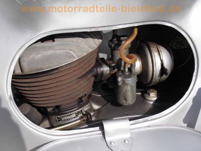 Achilles-Sport_175_Roller_Achilles_Werke_Weikert___Co__Ami-Roller_-_wie_Achilles_150_Fichtel___Sachs_43.jpg