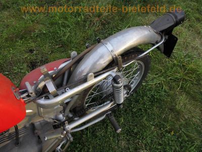 Benelli_Motobi_125_Sport_Special_Einzylinder_Kraftei_Bj__ca__1969_23.jpg