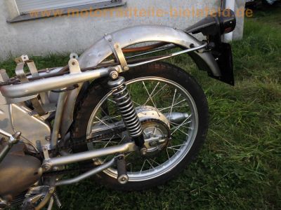 Benelli_Motobi_125_Sport_Special_Einzylinder_Kraftei_Bj__ca__1969_26.jpg
